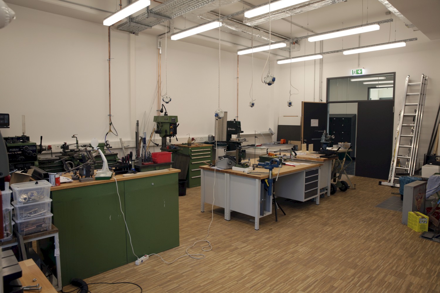 Bildname: kd-elektromechanische_werkstatt-6cqghq