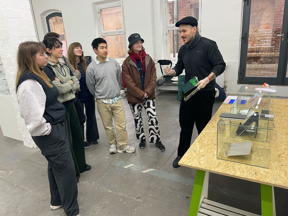 Bildname: kd-exkursion_zur_leipziger_buchmesse-cvgicq