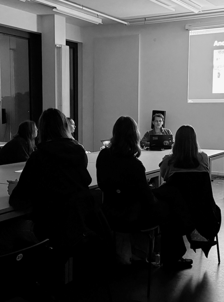 Artikel Vorschaubild: Halluzination und Wirklichkeit|Interview mit Alexander Walmsley